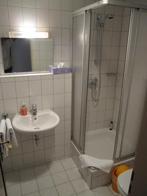 Hotel Am Kellerberg Trockenborn-Wolfersdorf Room photo